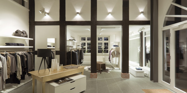 Reformas Integrales de Tiendas y Locales  Comerciales en Alcorcón · Diseño y Planificación de Espacios Comerciales